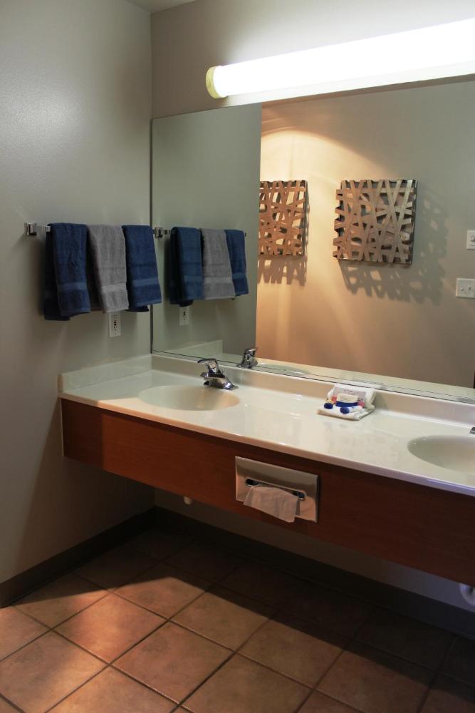 King Room - Disability Access interior